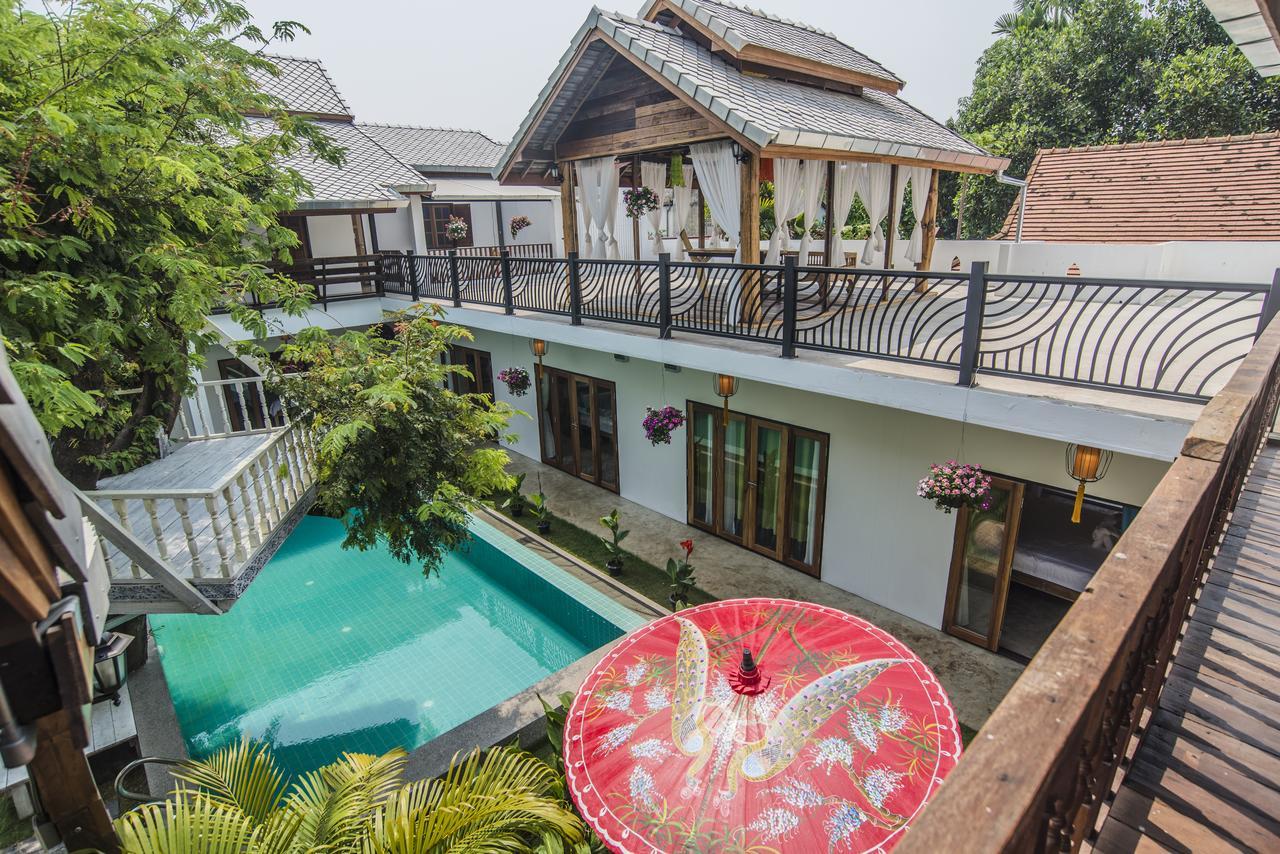 Garden Yard Inn Chiangmai Чіангмай Екстер'єр фото